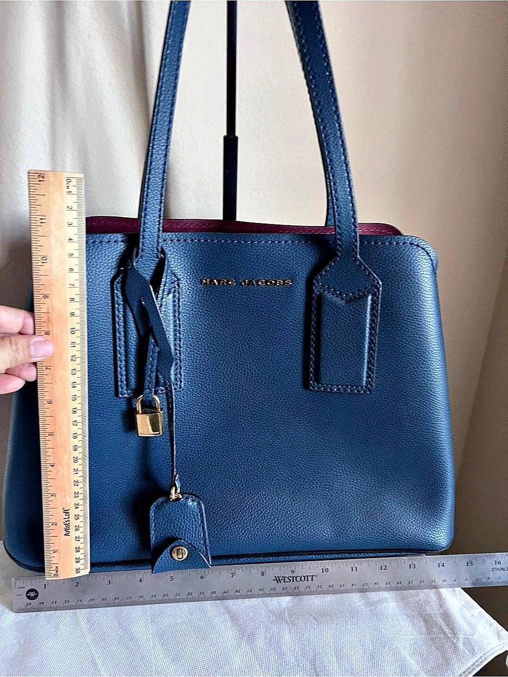 Marc Jacobs The Editor Leather Tote in Dark Teal & Red - Picture 12 of 13